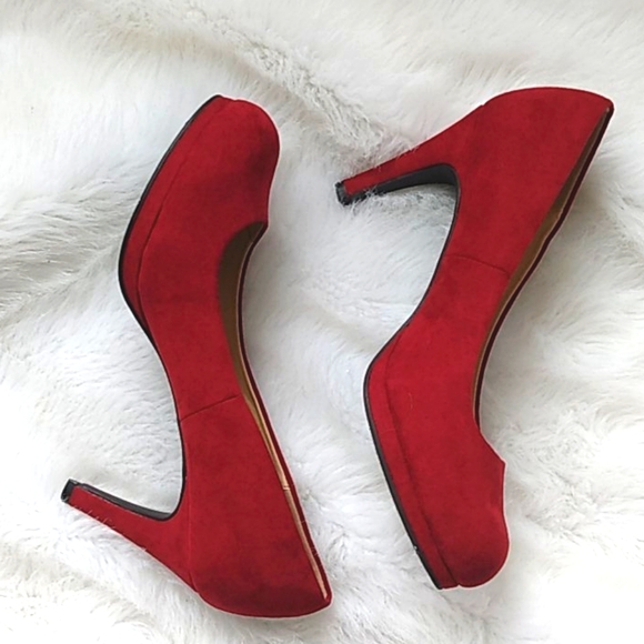 CL by Laundry red heels - Picture 1 of 5